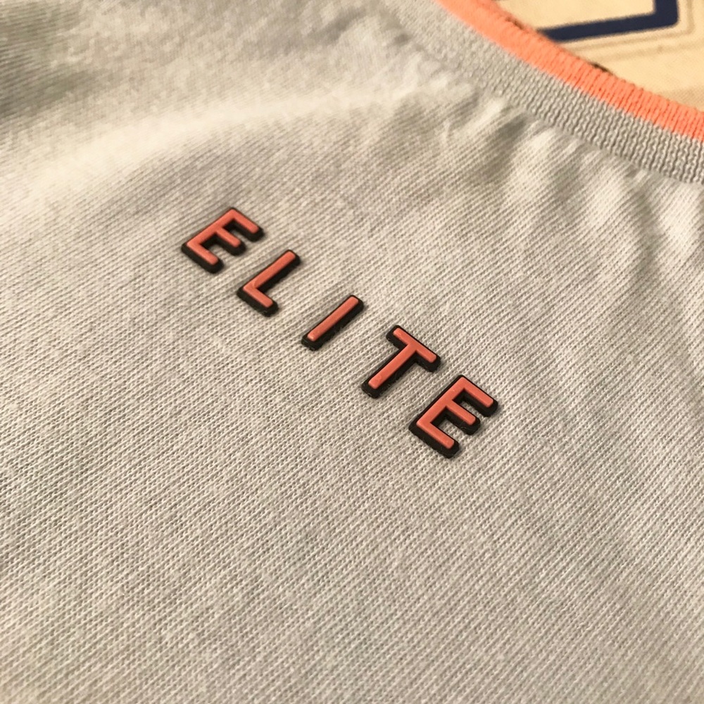 Light blue/orange elite tank